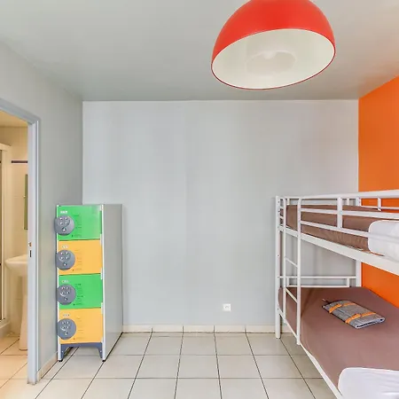 Le Montclair Montmartre By River Paris