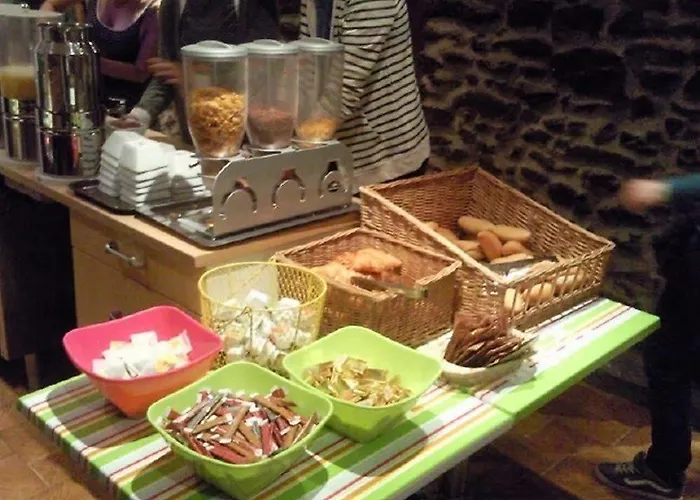 Auberge de jeunesse Le Montclair Montmartre By River *