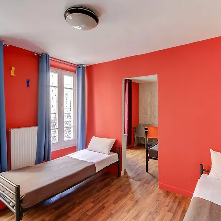 Le Montclair Montmartre By River *