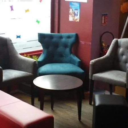 Le Montclair Montmartre By River *