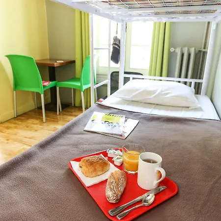 Hostel Le Montclair Montmartre By River