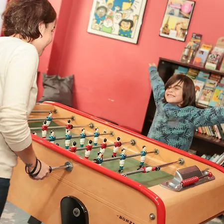 Le Montclair Montmartre By River