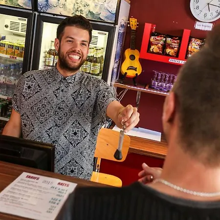 Le Montclair Montmartre By River * Paris
