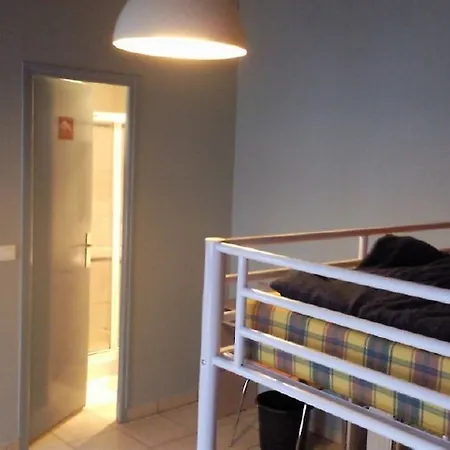 Le Montclair Montmartre By River Hostel