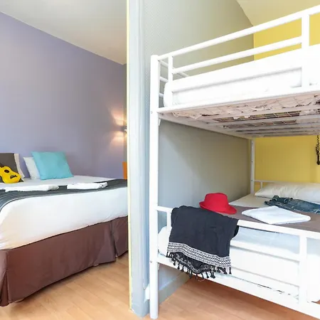 Hostel Le Montclair Montmartre By River *