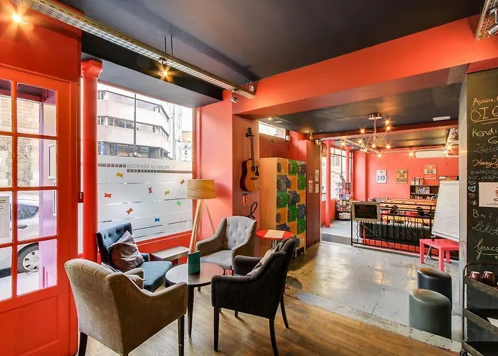 Hostel Le Montclair Montmartre By River *