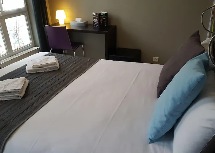 Hostel Le Montclair Montmartre By River Párizs