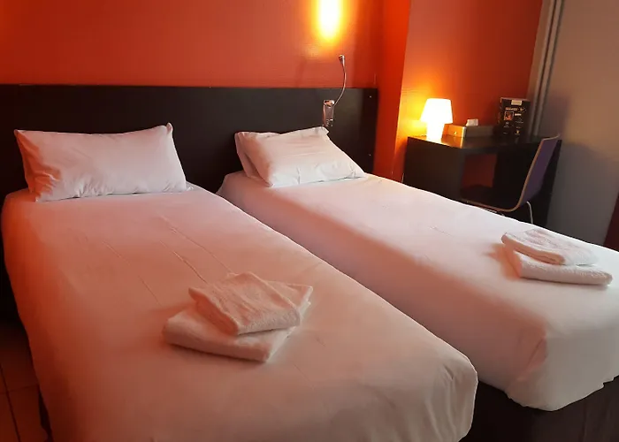Albergue Le Montclair Montmartre By River *