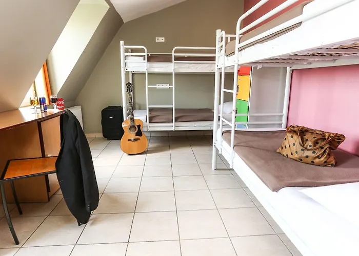 Le Montclair Montmartre By River * Párizs