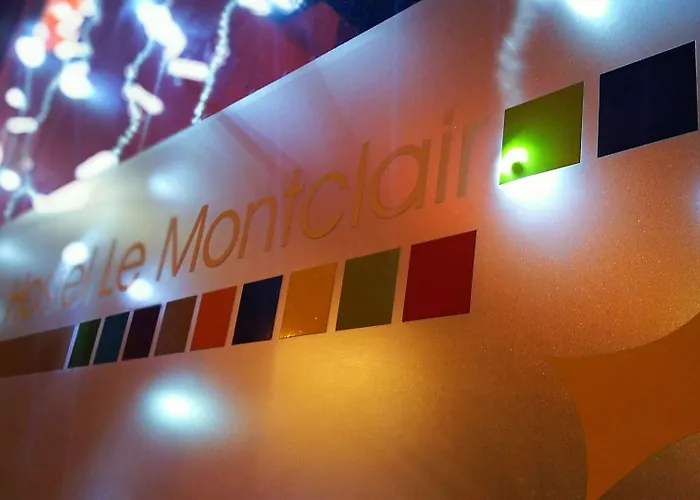 Le Montclair Montmartre By River * Párizs