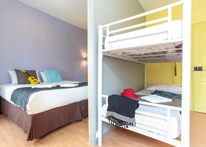 Hostel Le Montclair Montmartre By River *