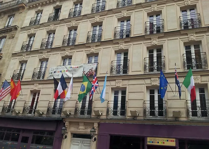 Le Montclair Montmartre By River *