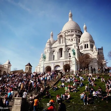 Le Montclair Montmartre By River ホステル パリ