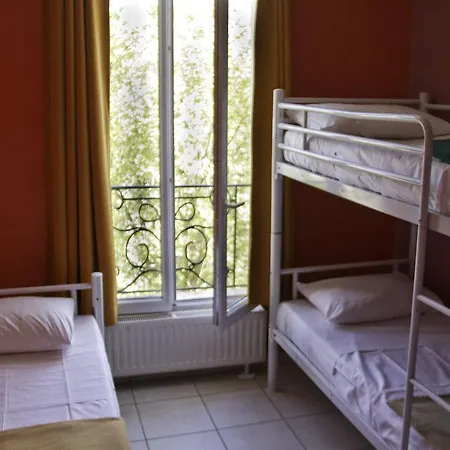 Hostel Le Montclair Montmartre By River